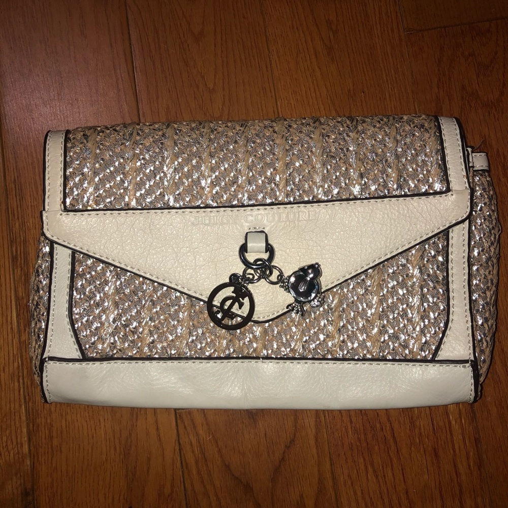 Juicy Couture Clutch Purse/Handbag Retail: $98
